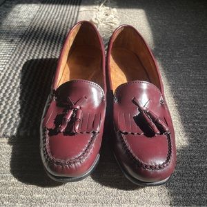 G.H. Bass & Co. women’s merlot leather tassel loafers size 8 1/2 M